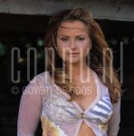 28-06-1999 Fatima Moreira de Melo at Ouderkerk aan de Amstel, by order of Paul Pardon. May 28, 1999.

[keywords]Posed, Eyecontact[/keywords]